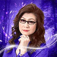 電話占いシエロ雅（みやび）先生