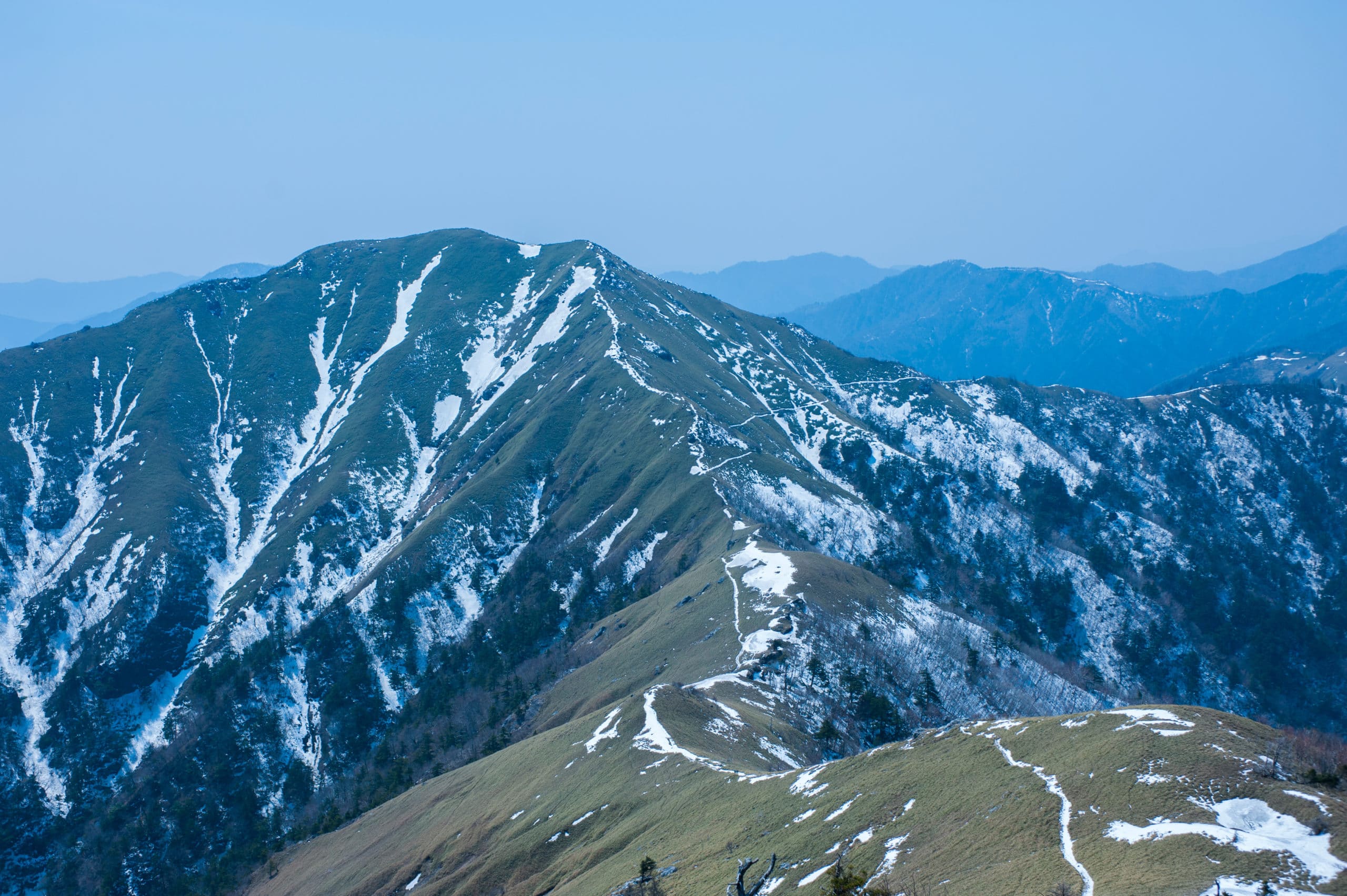 剣山より