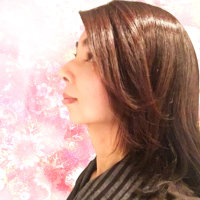 電話占いカリス「桃那(モナ)先生」