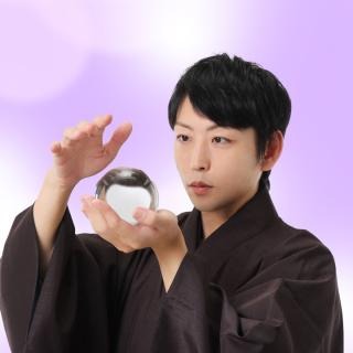 電話占いヴェルニ「安芸翠(アキスイ)先生」